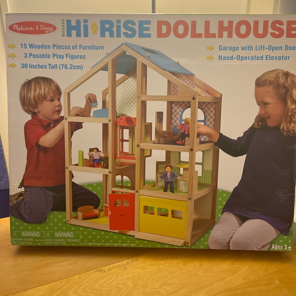 brand: Hi Rise Dollhouse